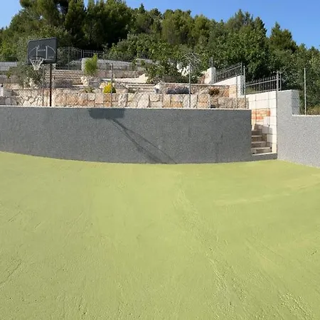 Villa Didova Kuca, Kamena Sa Bazenom U Blizini Rogoznice Podorljak