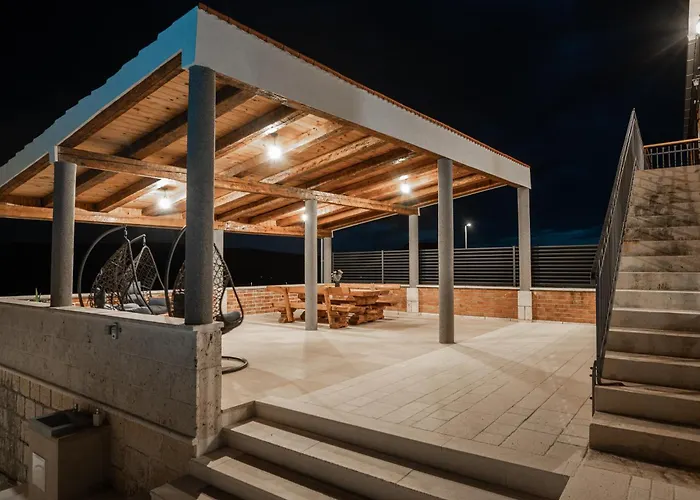 别墅 Didova Kuca, With Private Pool Near Rogoznica,sleeps 9 *