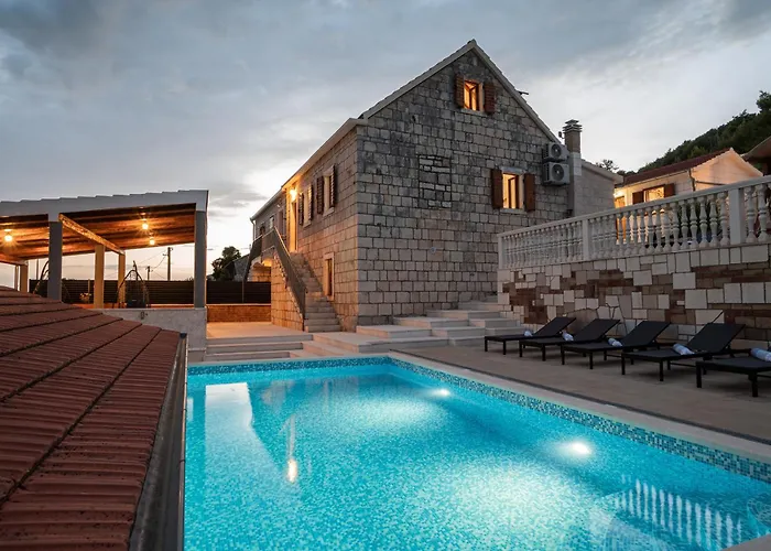 Didova Kuca, With Private Pool Near Rogoznica,sleeps 9