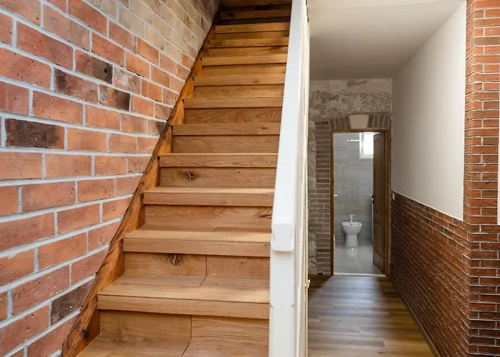 Didova Kuca, With Private Pool Near Rogoznica,sleeps 9 *