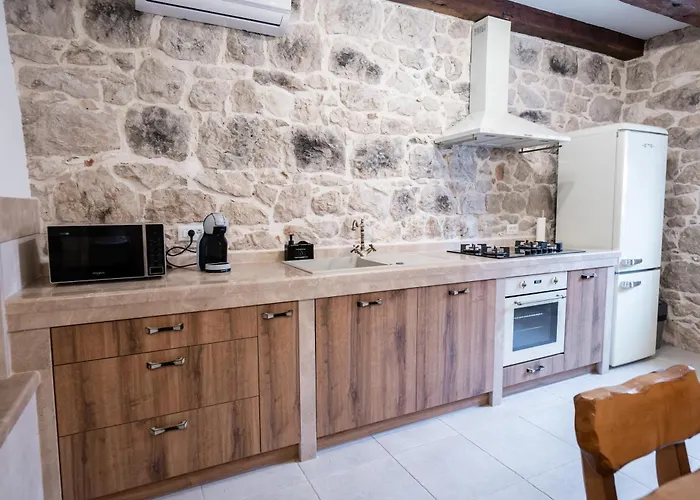 别墅 Didova Kuca, With Private Pool Near Rogoznica,sleeps 9