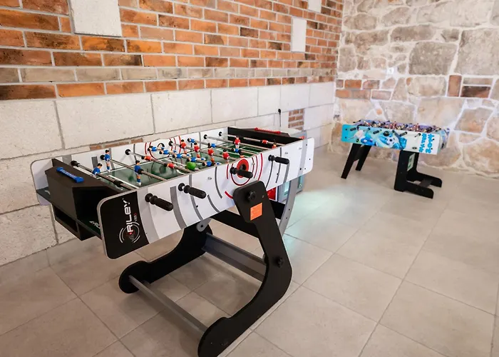 别墅 Didova Kuca, With Private Pool Near Rogoznica,sleeps 9 *